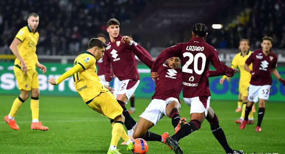 意甲第15轮综述：AC米兰意外发现新攻坚点，那不勒斯晚场出战目标更明确